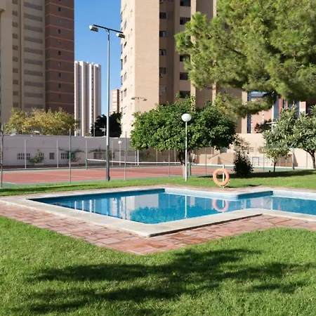 Apartamento Con Piscina En Gemelos 4 *