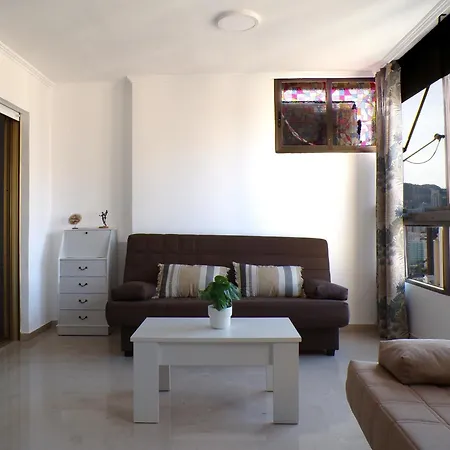 Apartamento Con Piscina En Gemelos 4